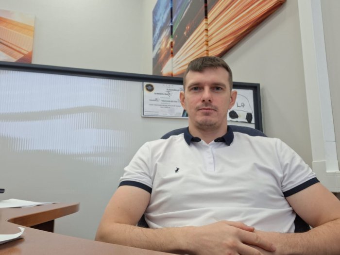 Денис Емельяненко